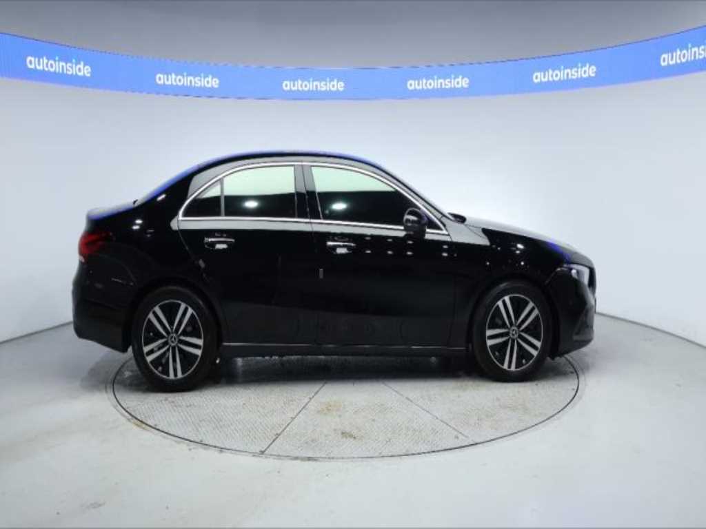 Mercedes Benz A Class - Vista 3
