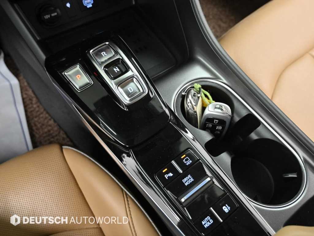 HYUNDAI Sonata - Vista 11