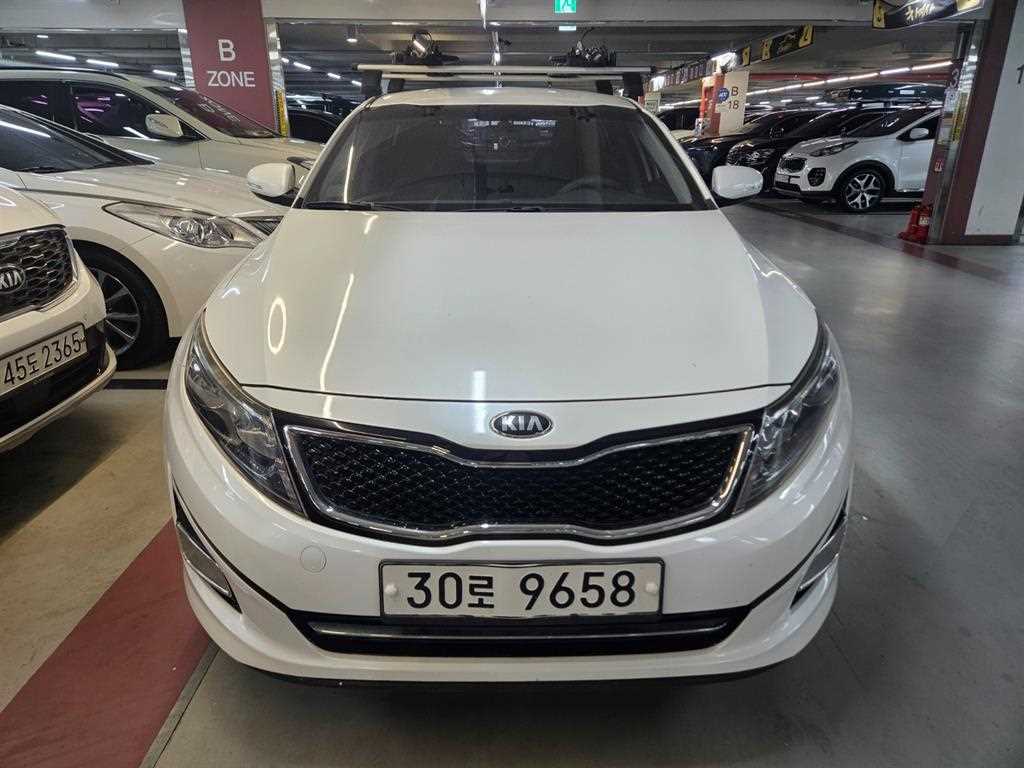 KIA K5 2013 Blanco - Importación desde Corea - HF Imports Iquique - Foto 1
