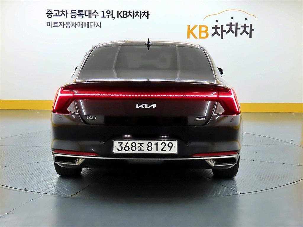 KIA K8 - Vista 6