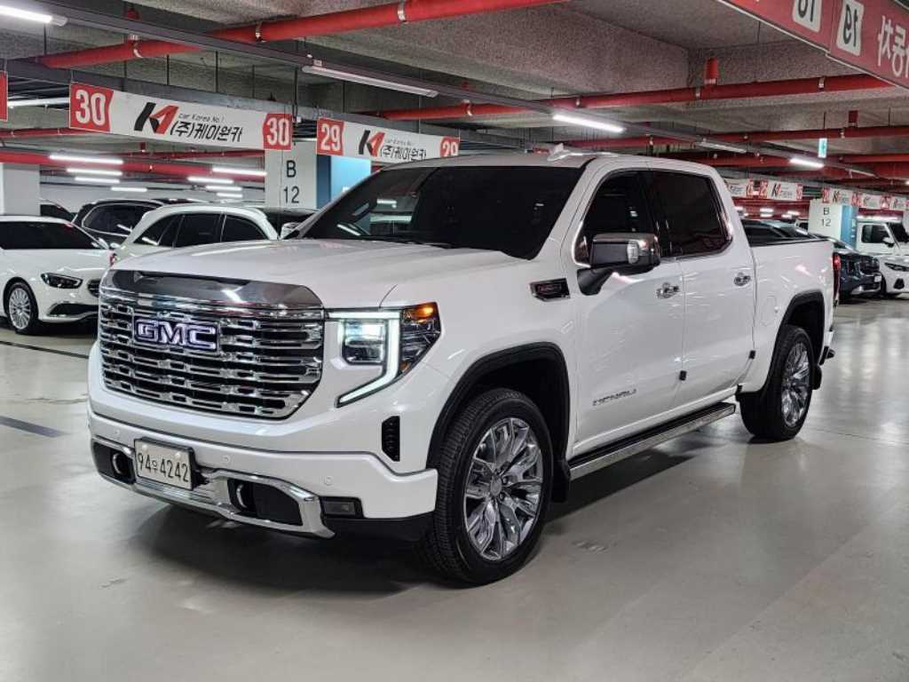 GMC Sierra