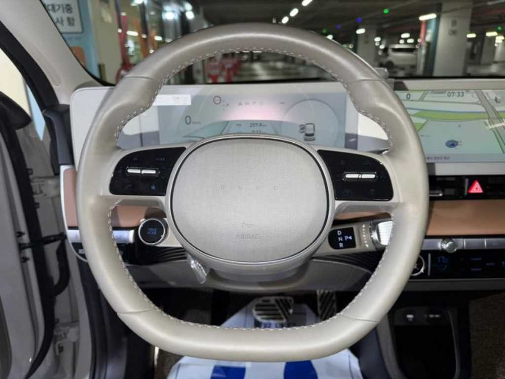 HYUNDAI Ioniq 5 - Vista 10
