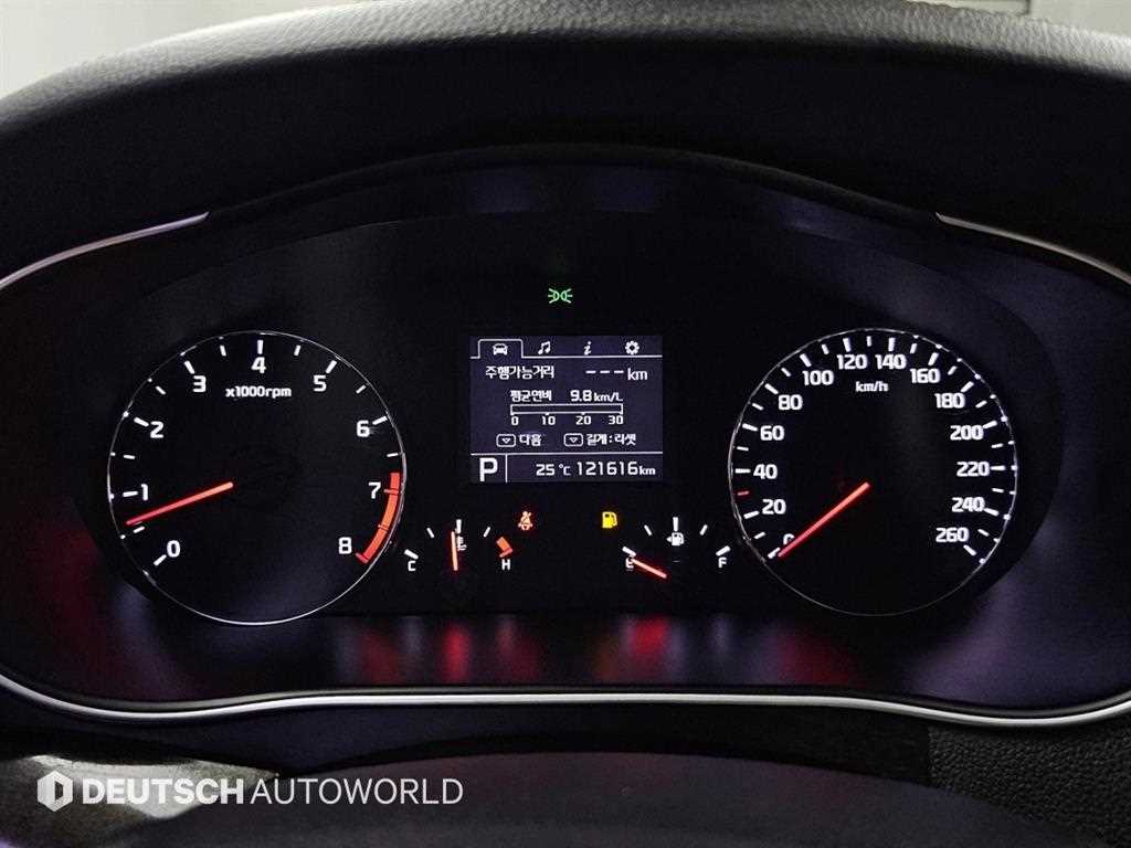 KIA K7 - Vista 10