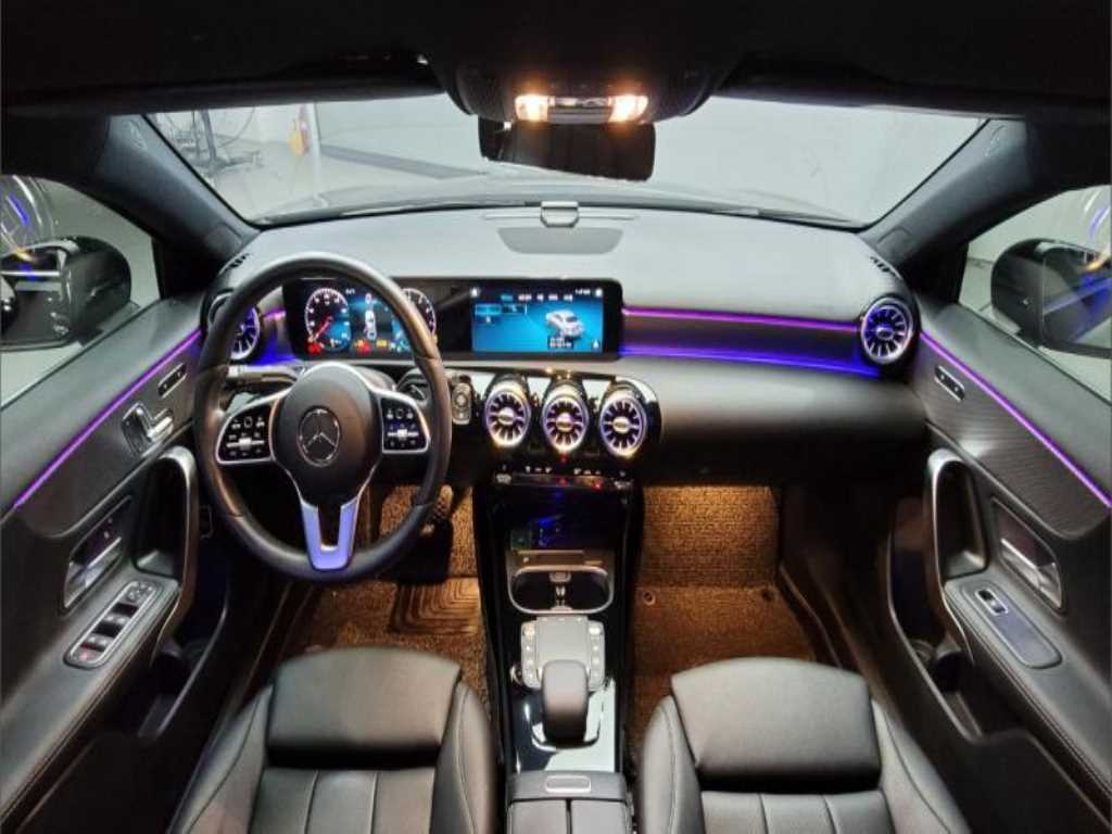 Mercedes Benz A Class - Vista 6