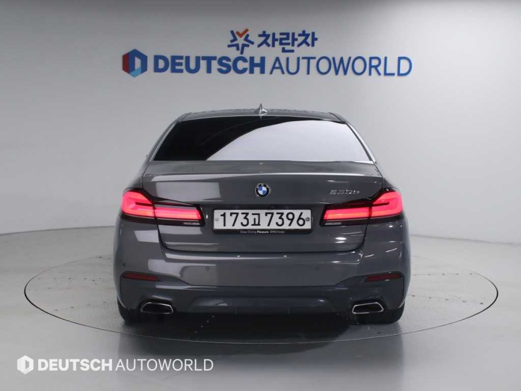 BMW 5 Series - Vista 6