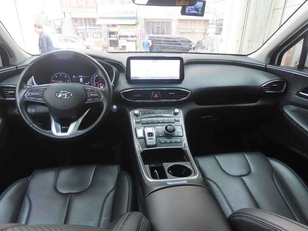 HYUNDAI Santa Fe - Vista 9