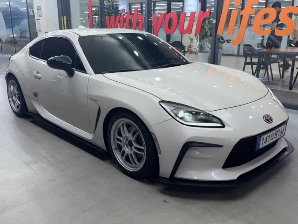 Toyota 86 2024 Blanco - Importación desde Corea - HF Imports Iquique - Foto 1