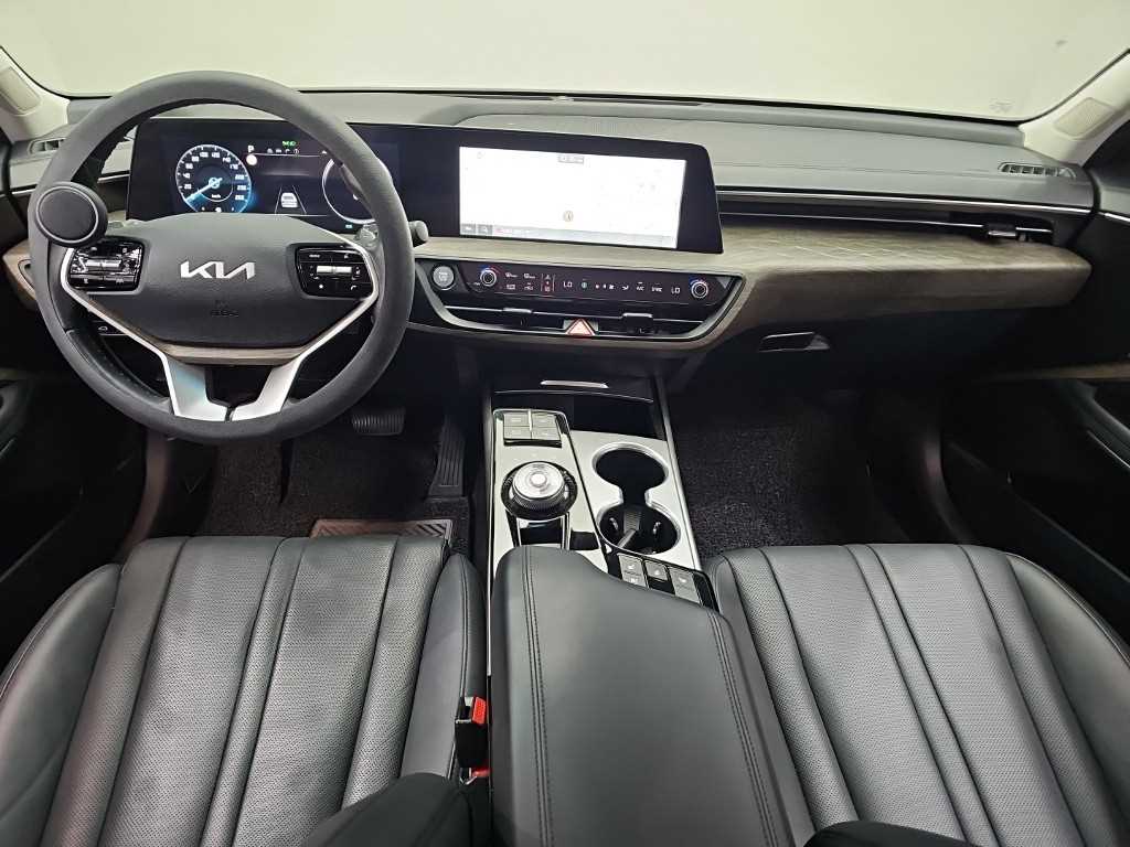 KIA K8 - Vista 9
