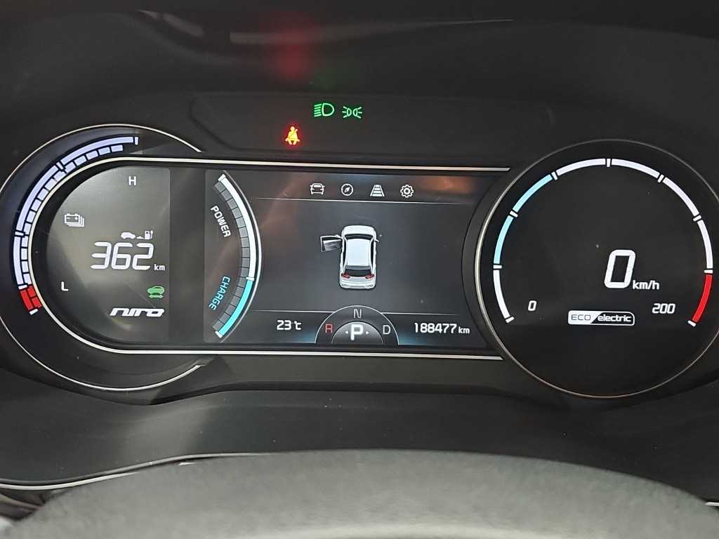 KIA Niro - Vista 8