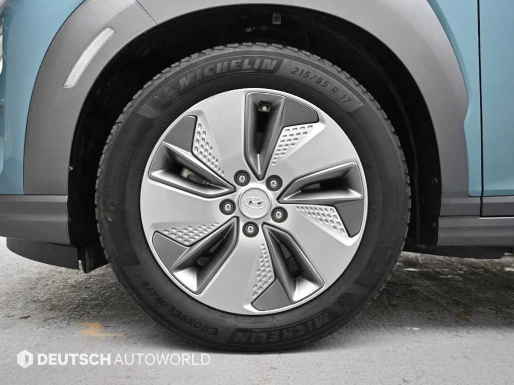 HYUNDAI Kona - Vista 7