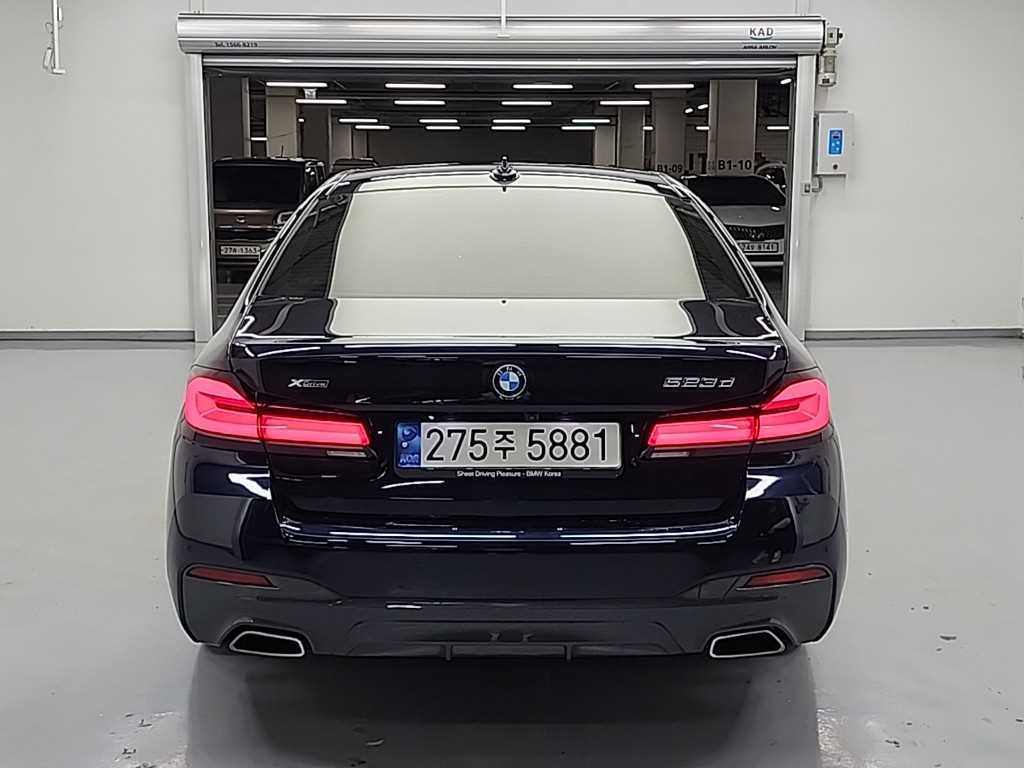 BMW 5 Series - Vista 3