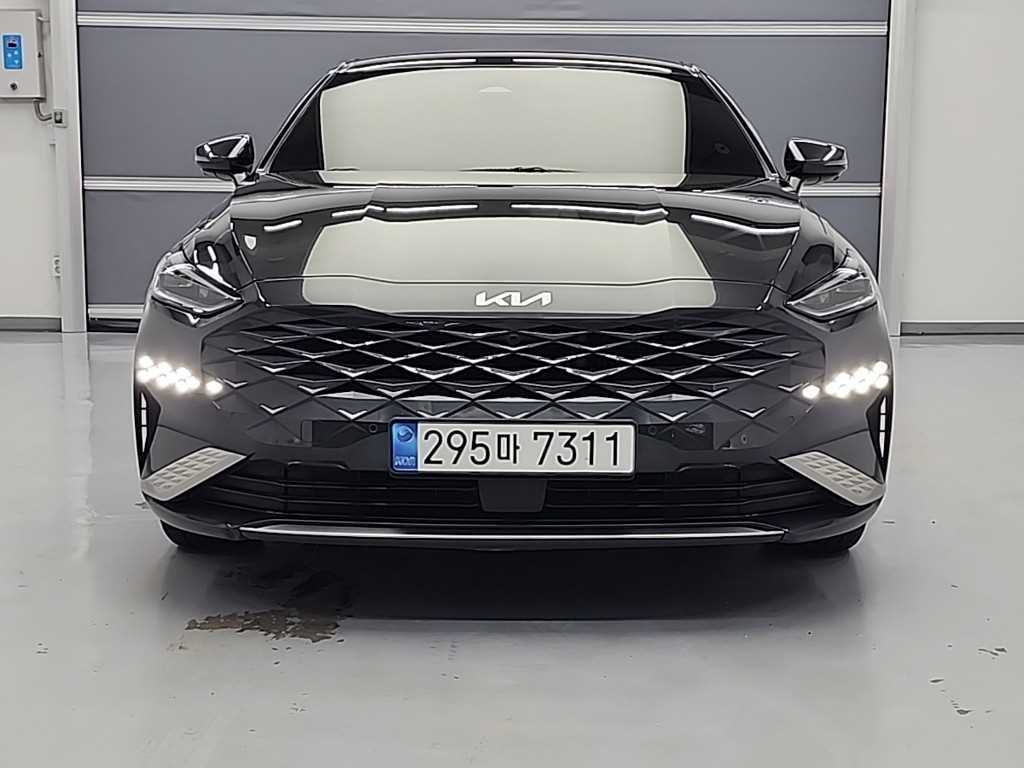 KIA K8 - Vista 3