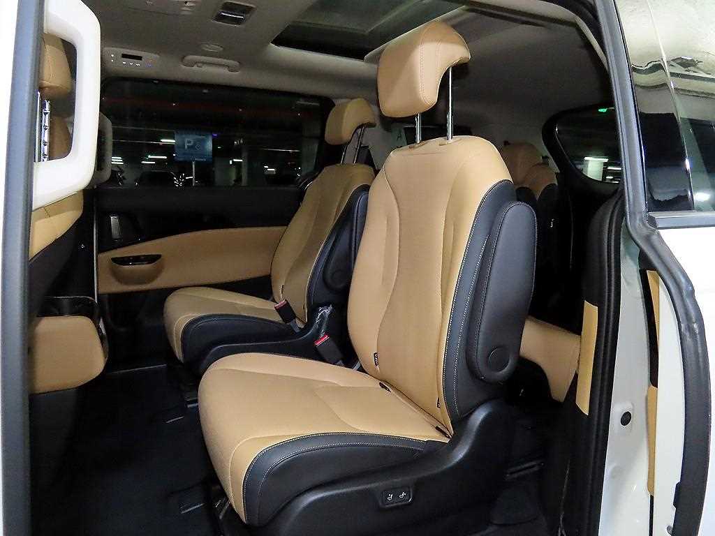 KIA Carnival 2022 the color of pearl - Importación desde Corea - HF Imports Iquique - Foto 15