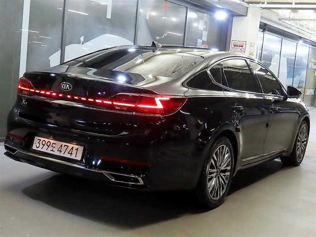 KIA K7 - Vista 6
