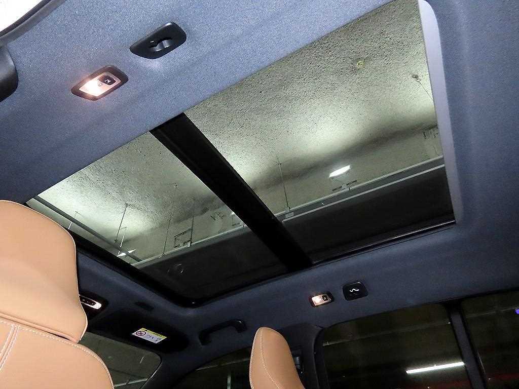 Volvo XC40 2021 Blanco - Importación desde Corea - HF Imports Iquique - Foto 18