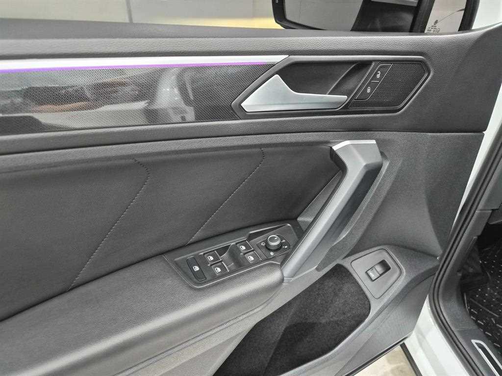 Volkswagen Tiguan 2022 Blanco - Importación desde Corea - HF Imports Iquique - Foto 14