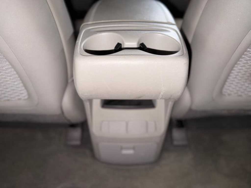 KIA Carnival 2018 Blanco - Importación desde Corea - HF Imports Iquique - Foto 15