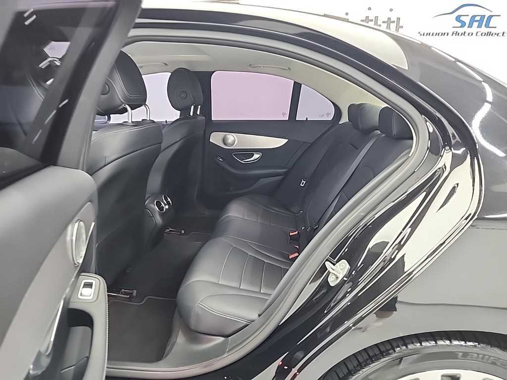 Mercedes Benz C Class 2018 Negro - Importación desde Corea - HF Imports Iquique - Foto 15