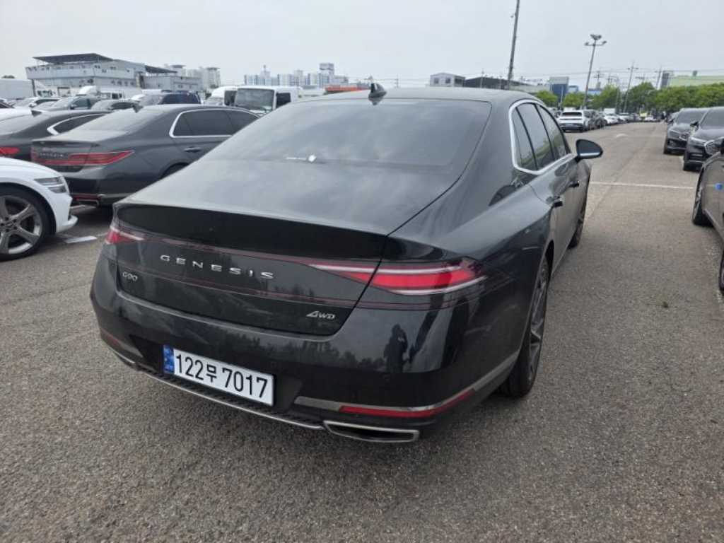 Genesis G90 - Vista 6