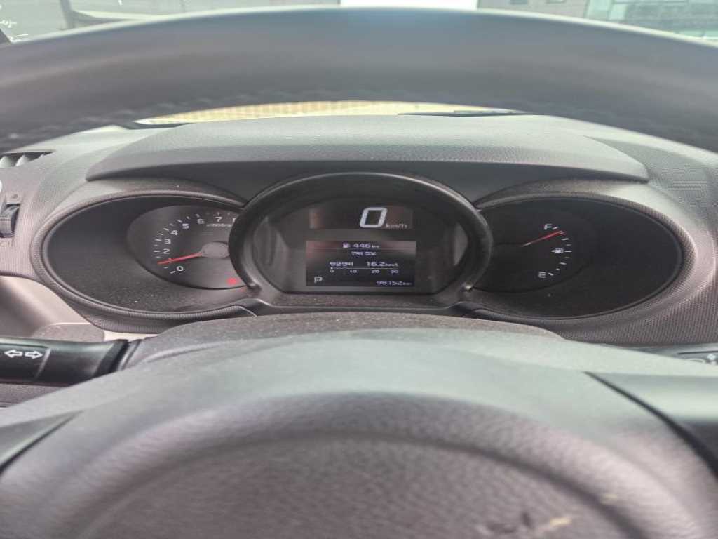 KIA Ray - Vista 11