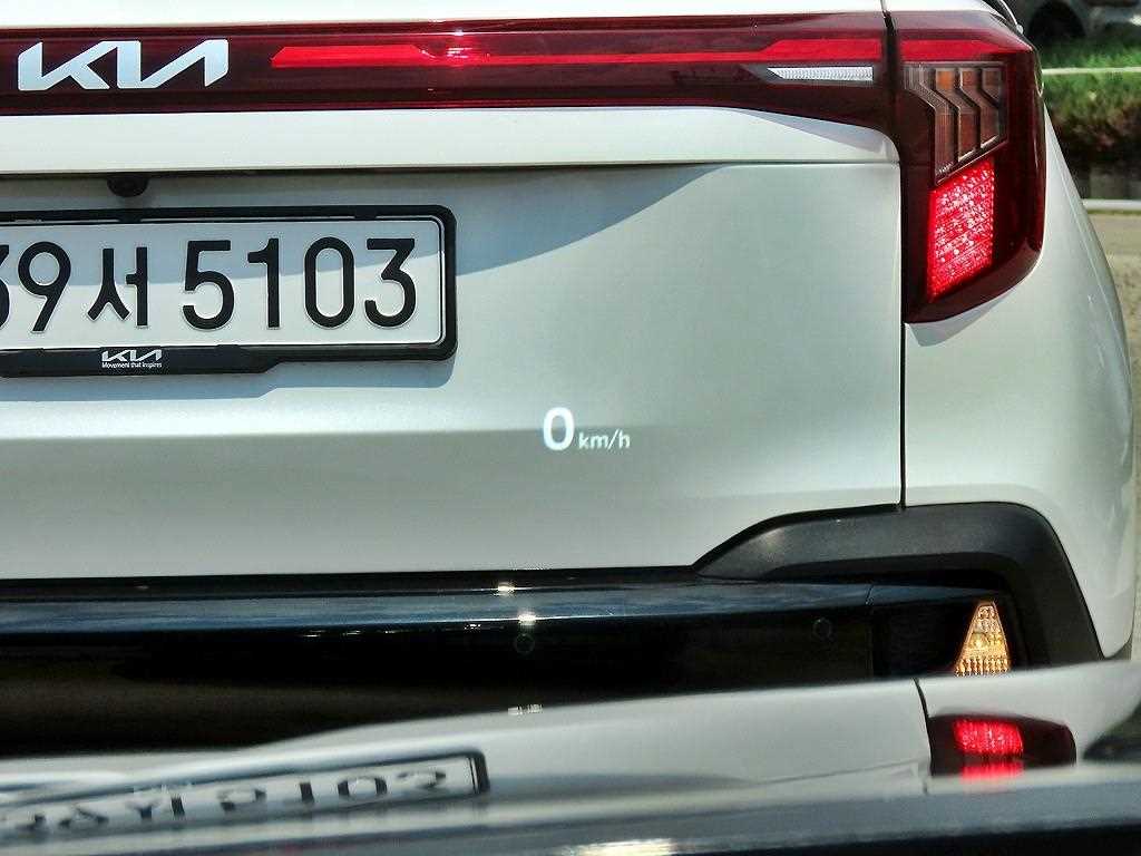 HYUNDAI Grandeur - Vista 12