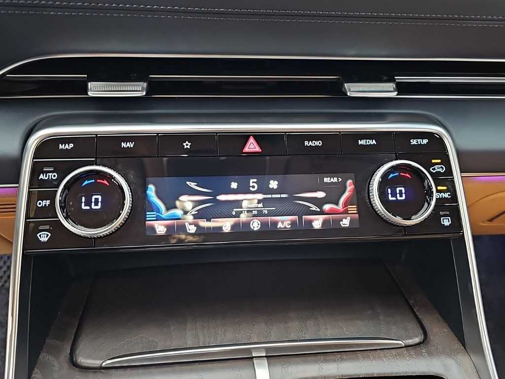 Genesis GV80 - Vista 12