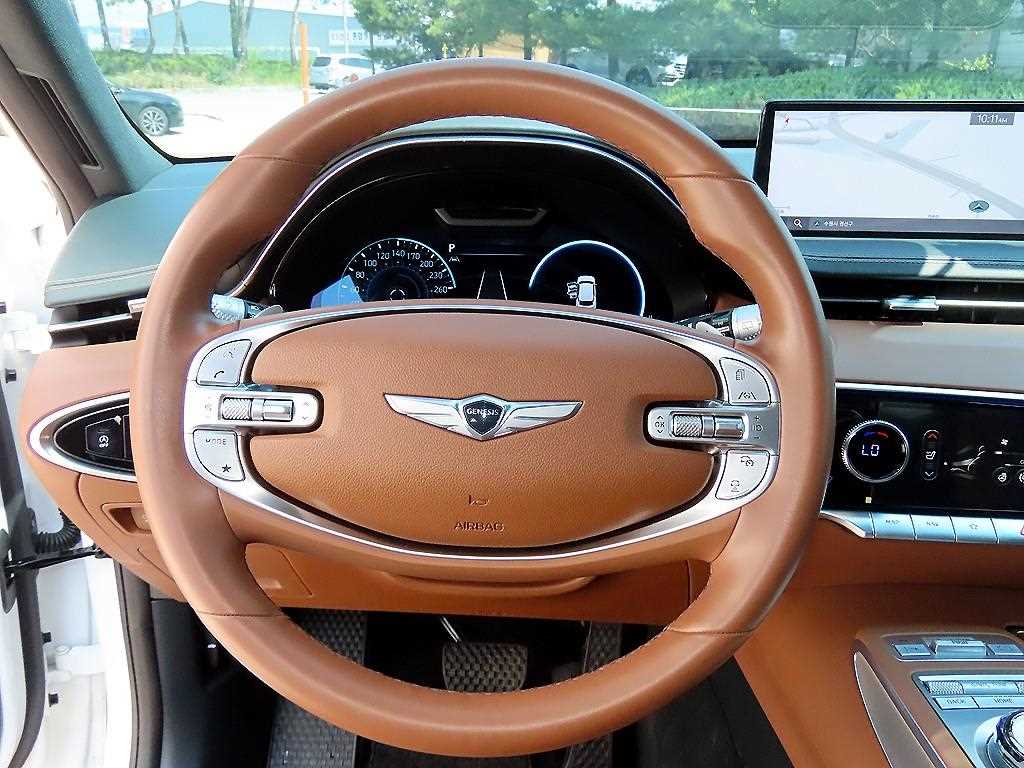 Genesis GV70 - Vista 10