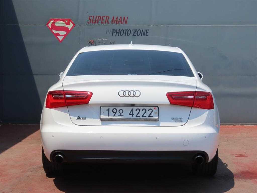 Audi A6 - Vista 6