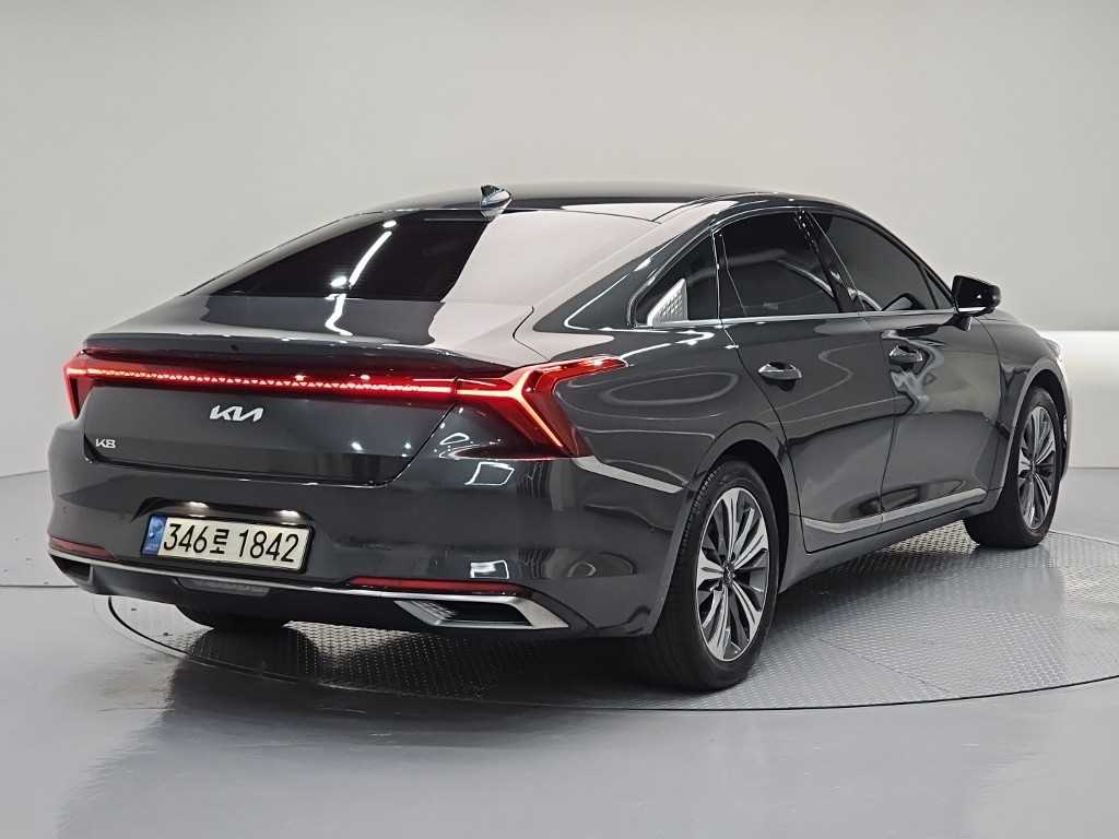 KIA K8 - Vista 6