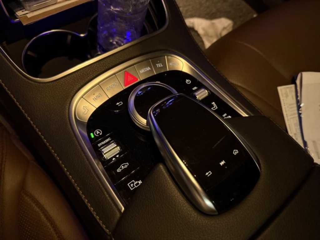 Mercedes Benz S Class - Vista 6