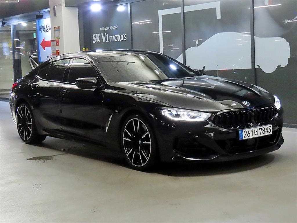 BMW 8 Series 2024 Negro - Importación desde Corea - HF Imports Iquique - Foto 1