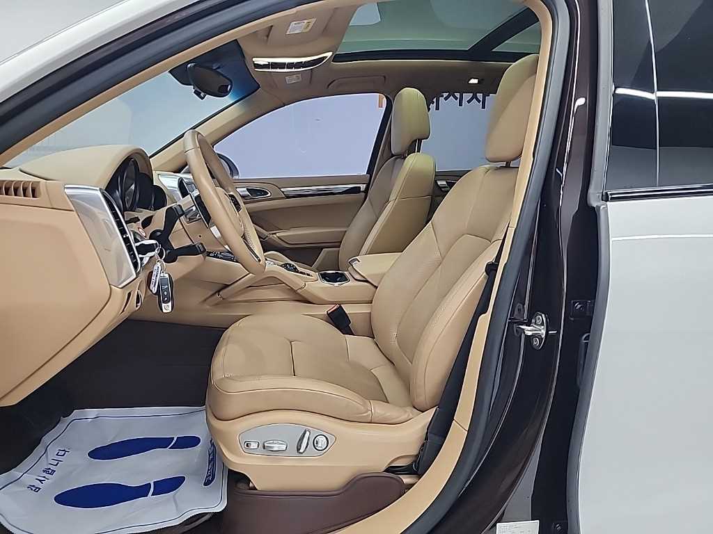 Porsche Cayenne 2017 skyblue - Importación desde Corea - HF Imports Iquique - Foto 13