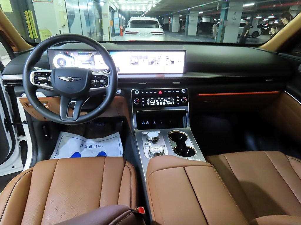 Genesis G80 - Vista 12
