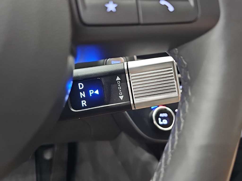 HYUNDAI Sonata - Vista 10