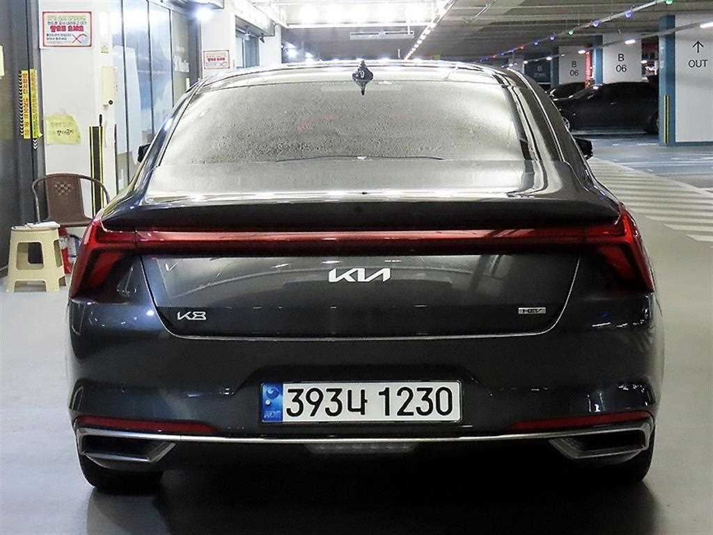 KIA K8 - Vista 7