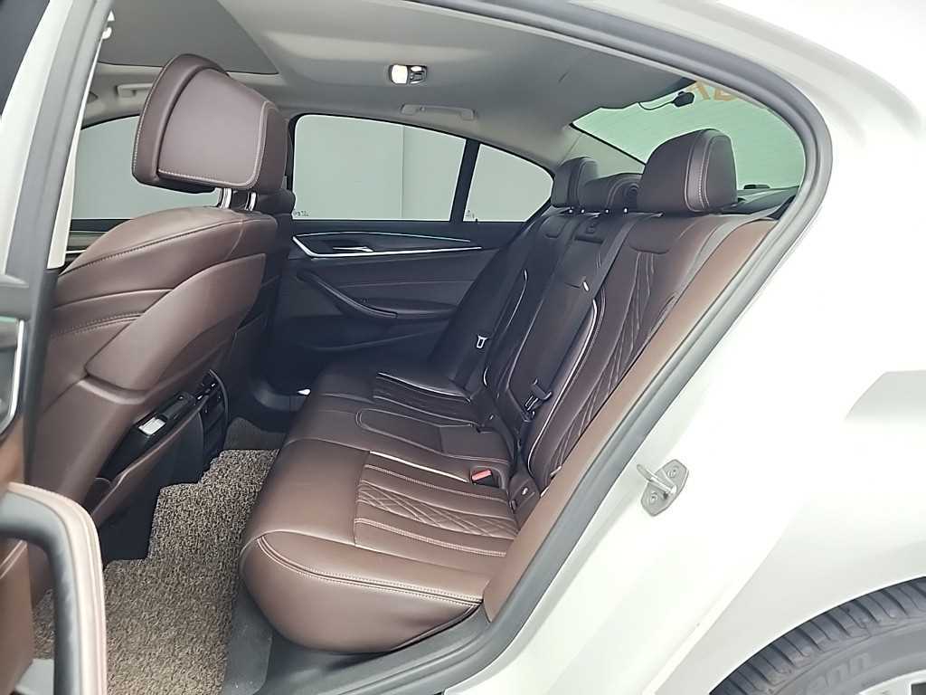 BMW 5 Series 2018 Blanco - Importación desde Corea - HF Imports Iquique - Foto 14