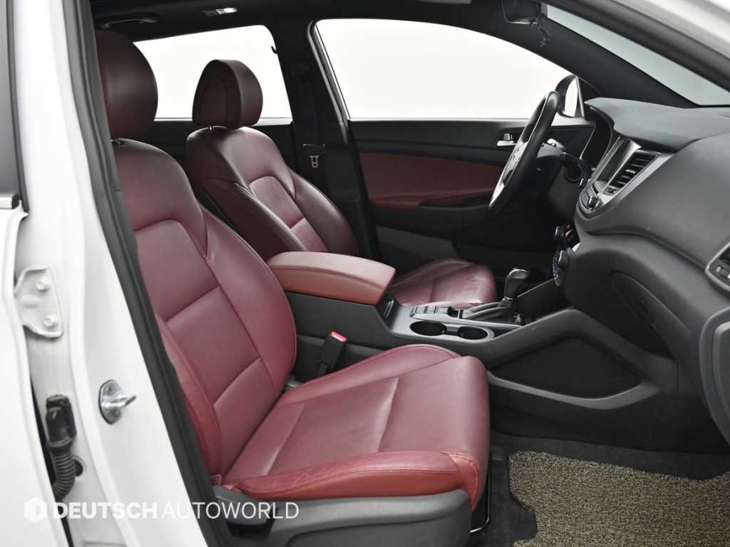 HYUNDAI Tucson - Vista 12