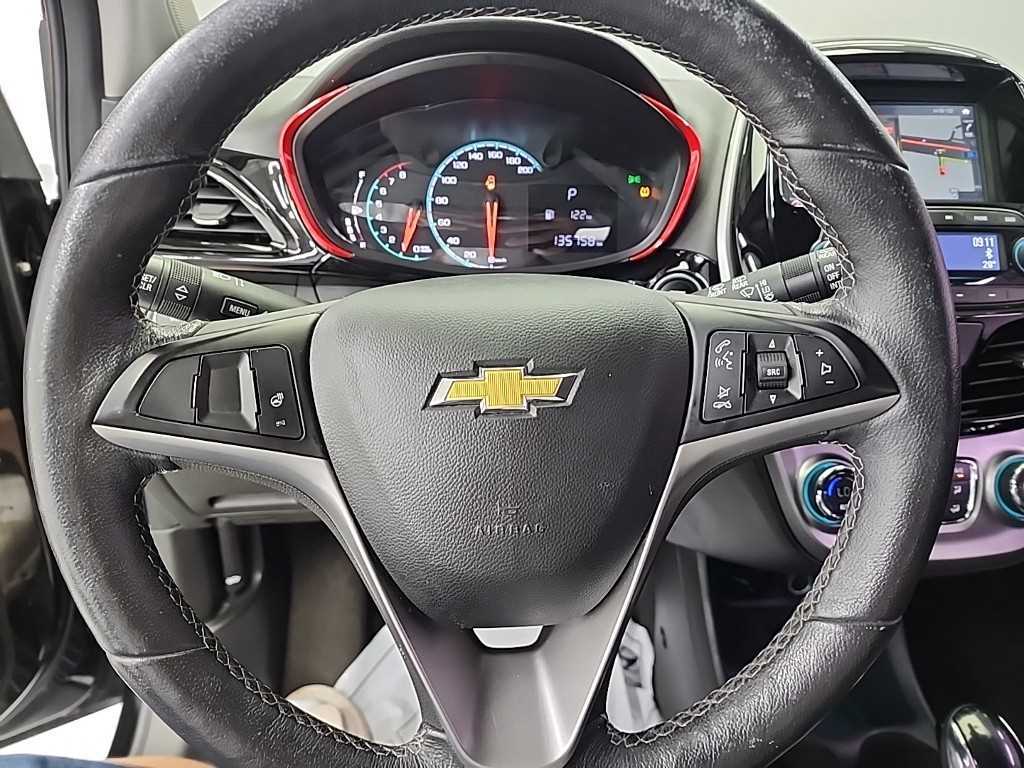 Chevrolet Spark - Vista 11