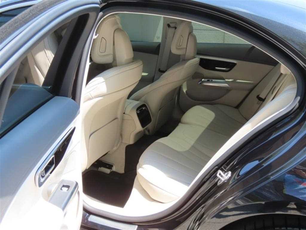 Mercedes Benz E class 2024 Negro - Importación desde Corea - HF Imports Iquique - Foto 16