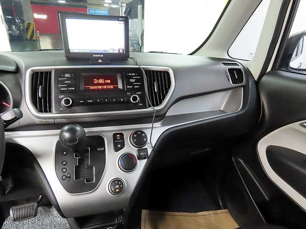 KIA Ray 2022 Blanco - Importación desde Corea - HF Imports Iquique - Foto 15