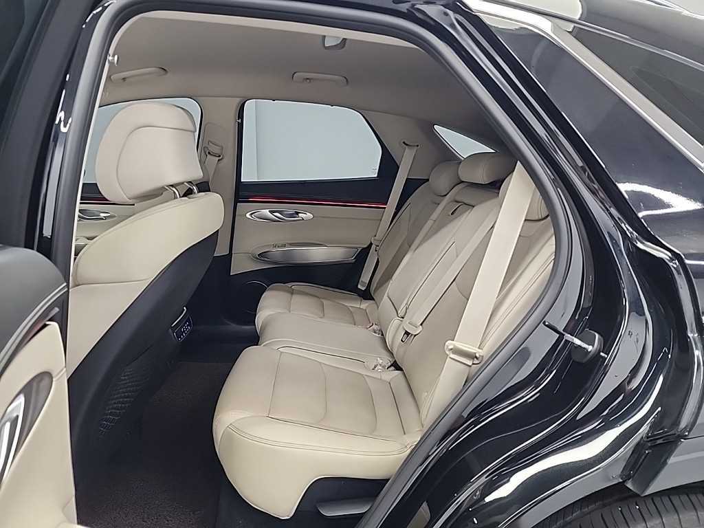 Genesis GV70 2024 Negro - Importación desde Corea - HF Imports Iquique - Foto 14
