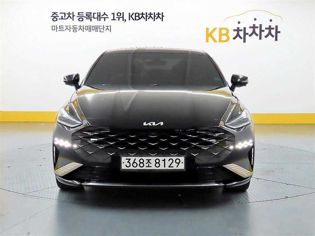 KIA K8 - Vista 3