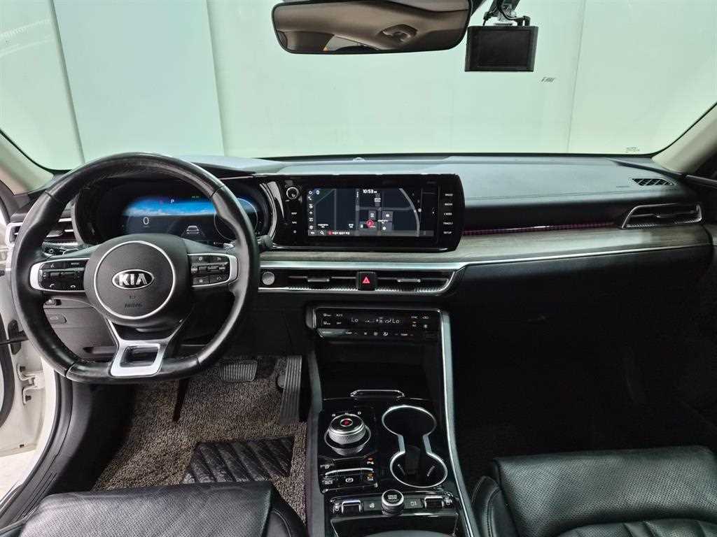 KIA K5 - Vista 10