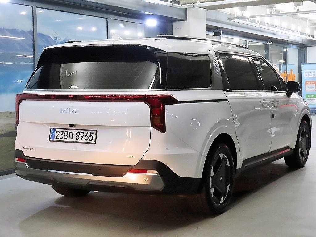KIA Carnival - Vista 6