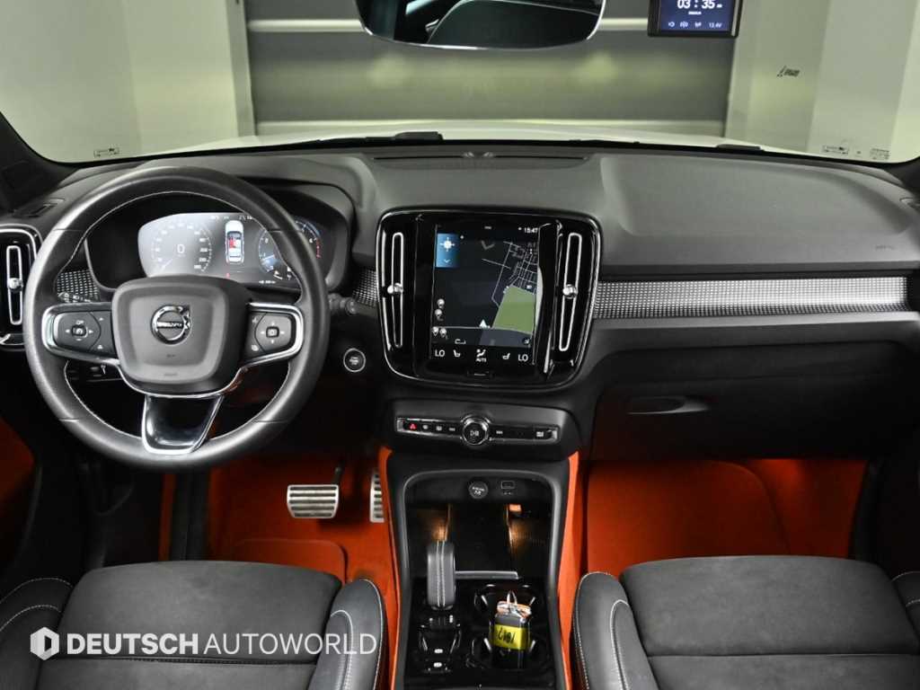 Volvo XC40 - Vista 9
