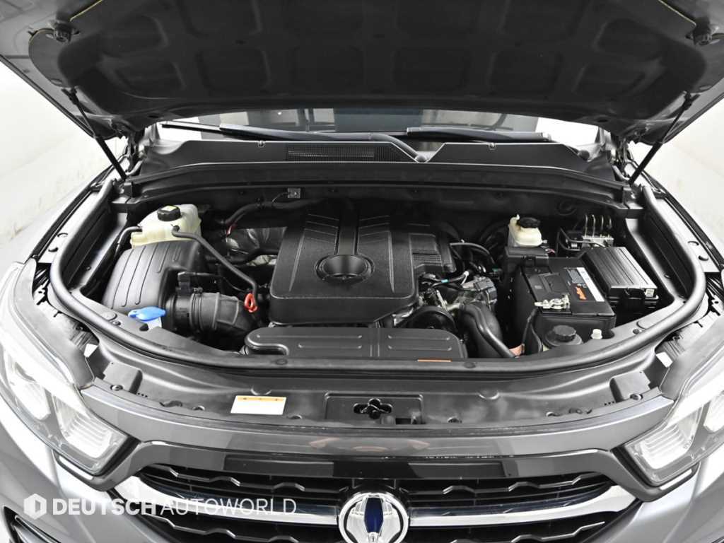 Ssangyong Rexton - Vista 8