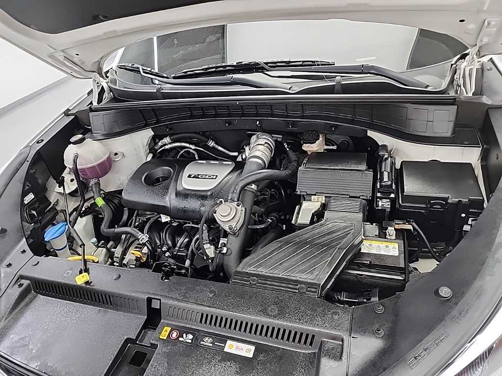 HYUNDAI Tucson - Vista 7