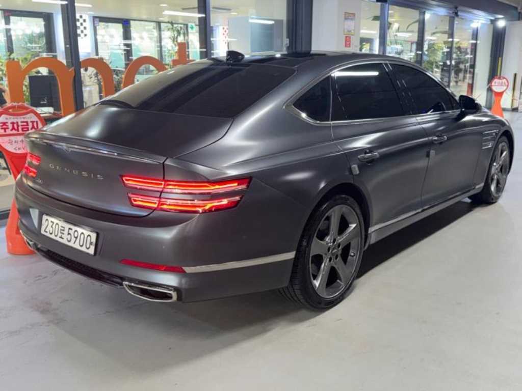 Genesis G80 - Vista 6