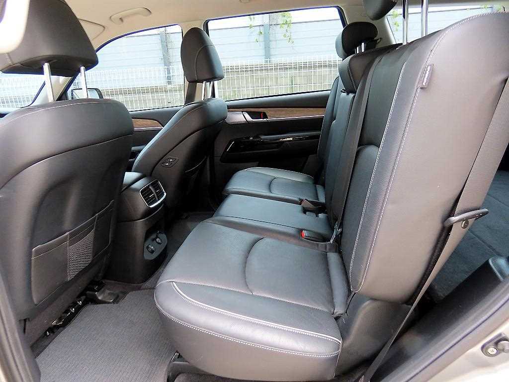 KIA Mohave - Vista 8