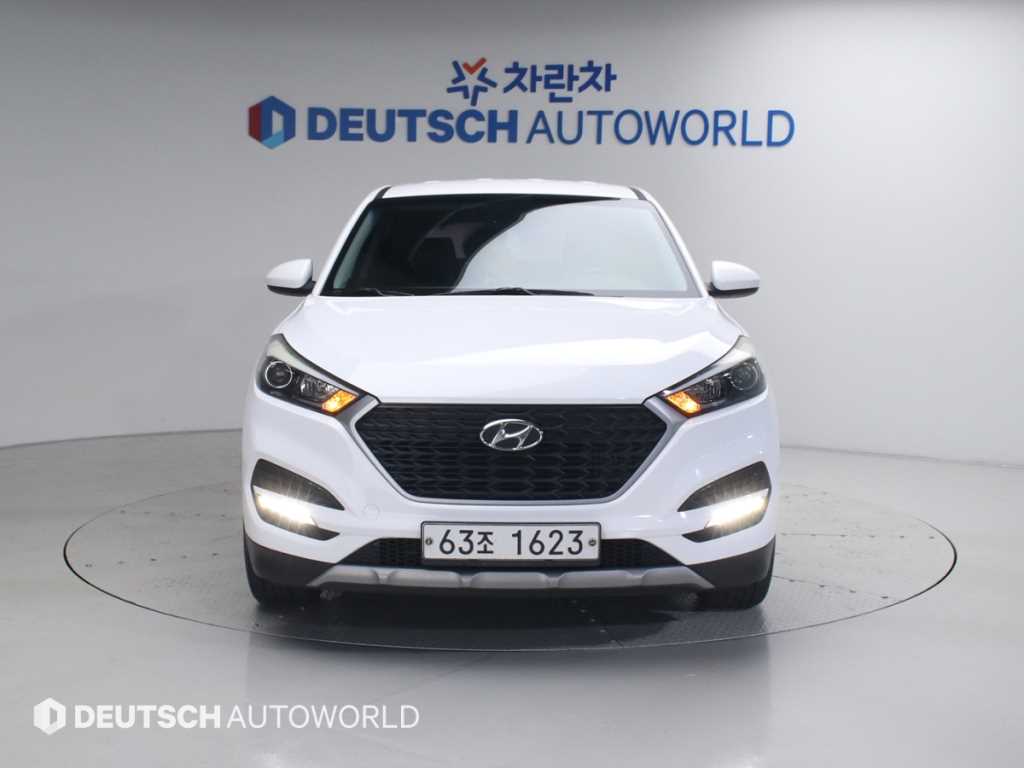 HYUNDAI Tucson - Vista 3